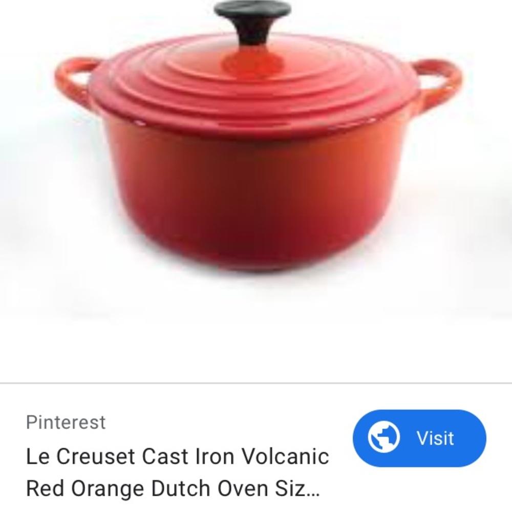 Le Creuset large Dutch oven in Volcanic red